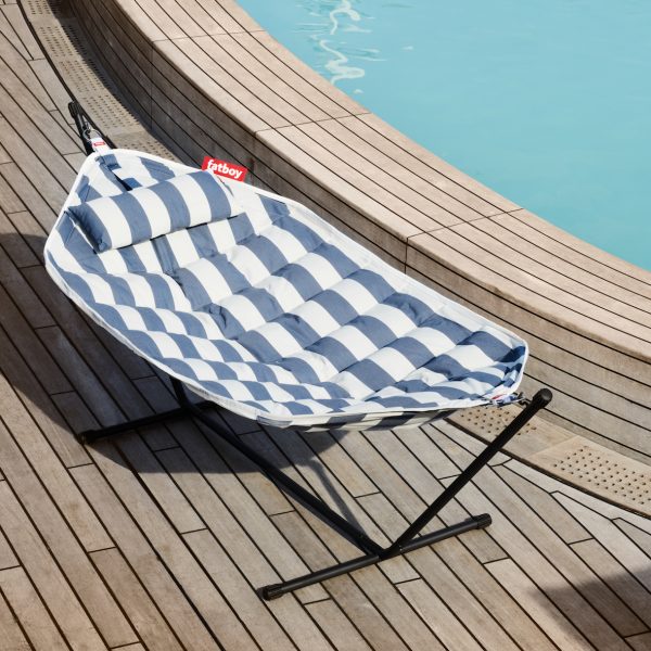 02_FATBOY_Headdemock_Navy-Stripe_Moodpicture_SS_Rotterdam