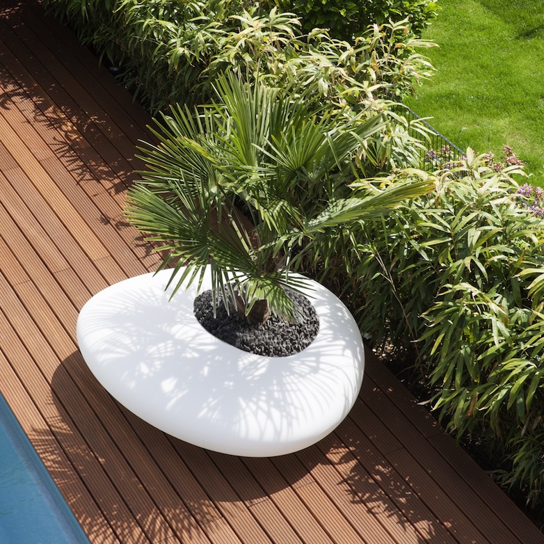 Storus_I_beleuchtet_von_oben_(ausgeschaltet)